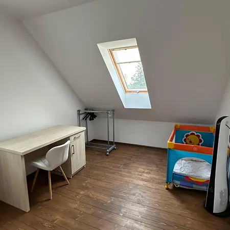 Anielski Holiday home Nieledwia